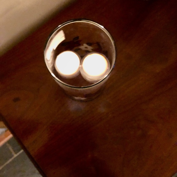 🎄SALE Poinsettia Glass Hurricane Double Hanging Tealight Candle Holder 6" high - Picture 11 of 11